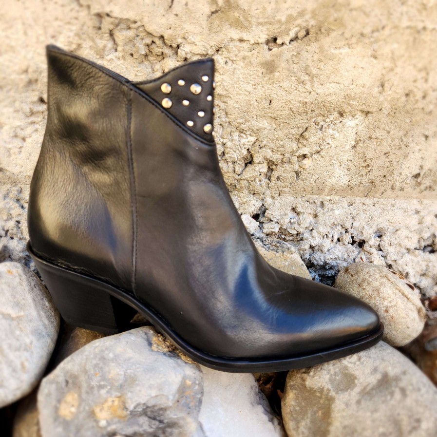 Footwear Sesto Meucci Ankle Boots | Sesto Meucci - Refela Leather Studded Ankle Boot