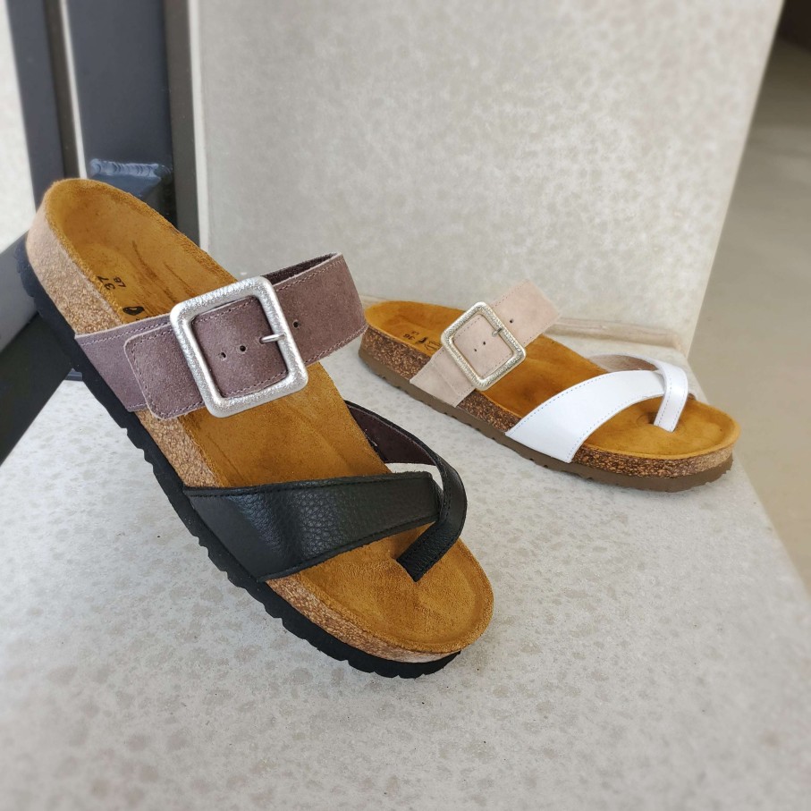 Footwear Yaleet Flat Sandals | Naot - Fresno Wide Width Walking Sandal