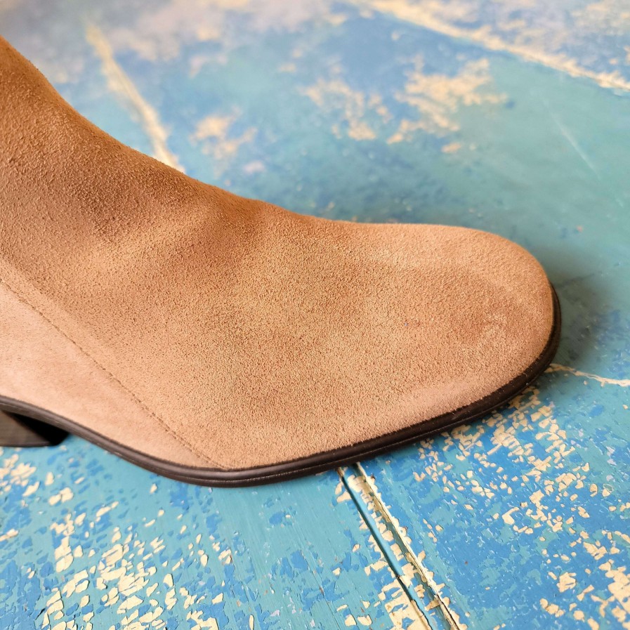 Footwear Yaleet Low Heel Boots | Naot - Ethic Almond Suede