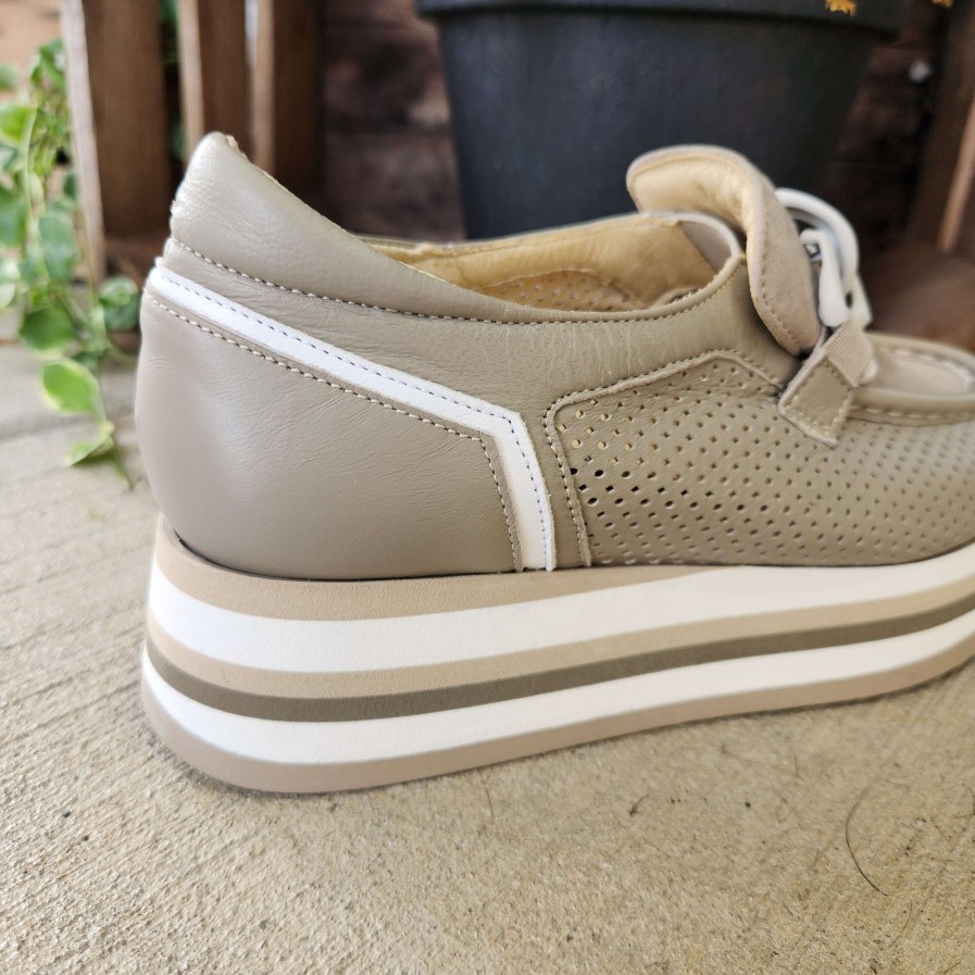 Footwear SOFTWAVES Slip-On Loafers | Softwaves - 7.78.23 Taupe