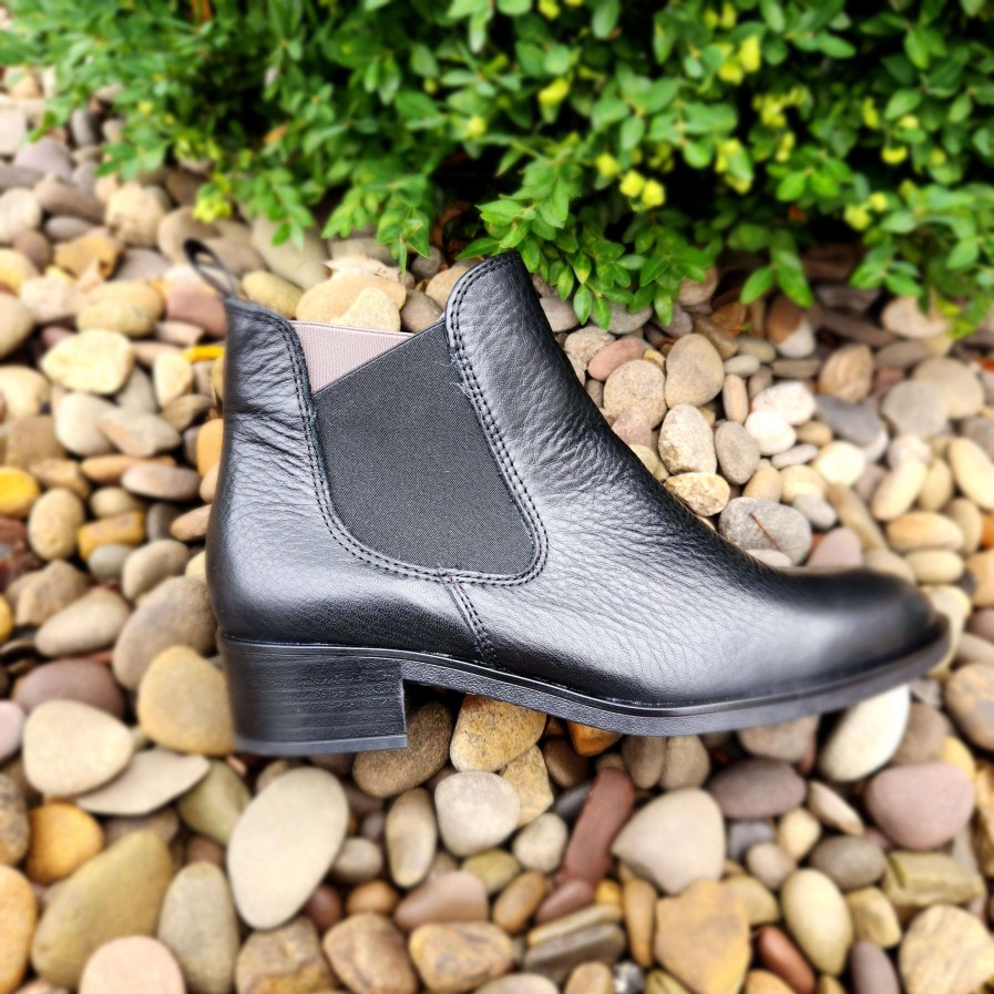 Footwear Ara Ankle Boots | Ara - Pamela Wide Chelsea Ankle Boot Black Leather