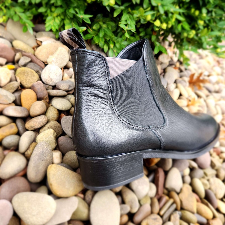 Footwear Ara Ankle Boots | Ara - Pamela Wide Chelsea Ankle Boot Black Leather